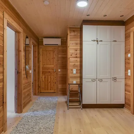 Louhuranta By Interhome Feriehus Karstula