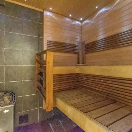 Louhuranta By Interhome Feriehus Karstula